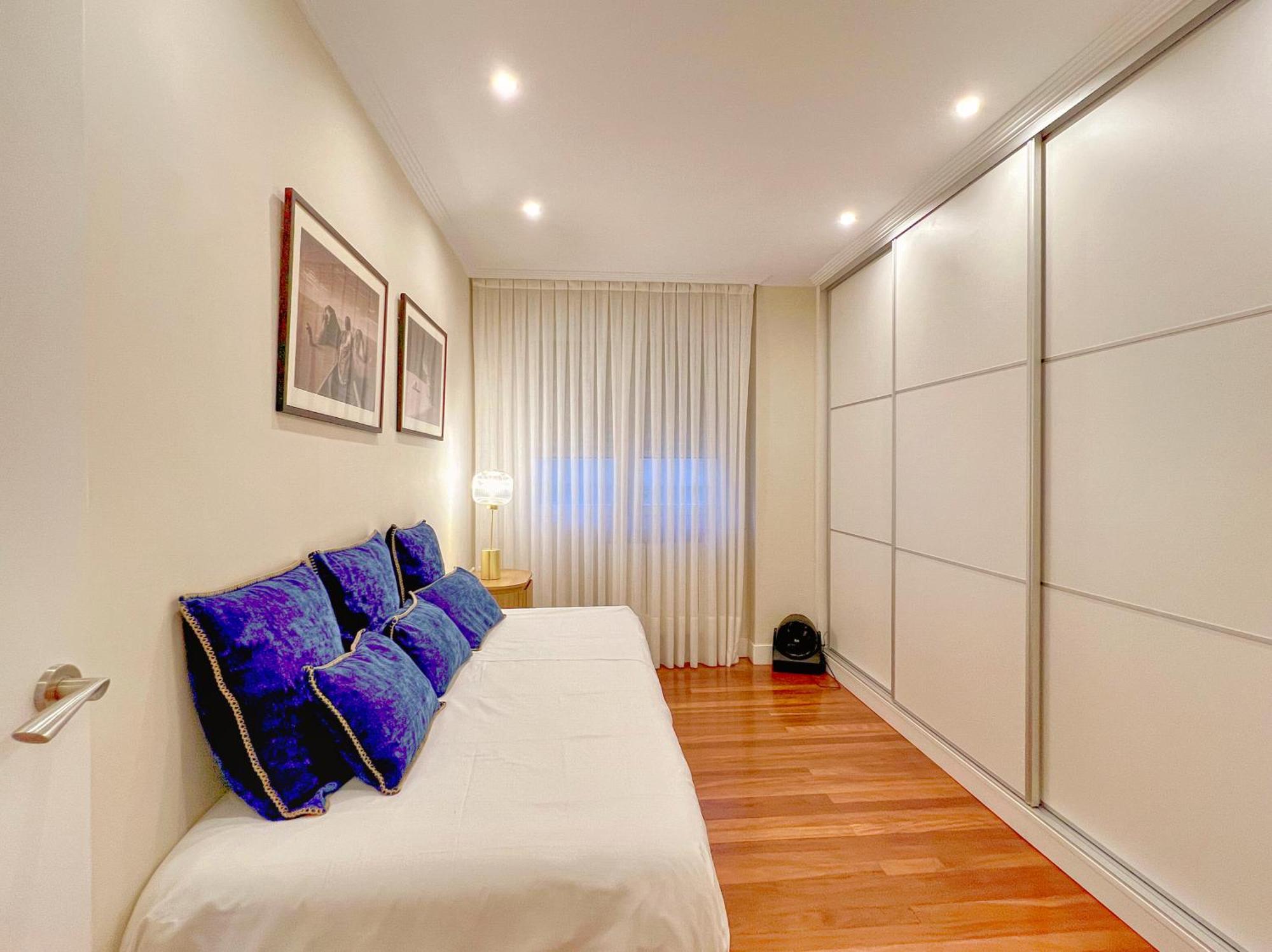 River Deluxe Con Garaje Gratis بلباو المظهر الخارجي الصورة